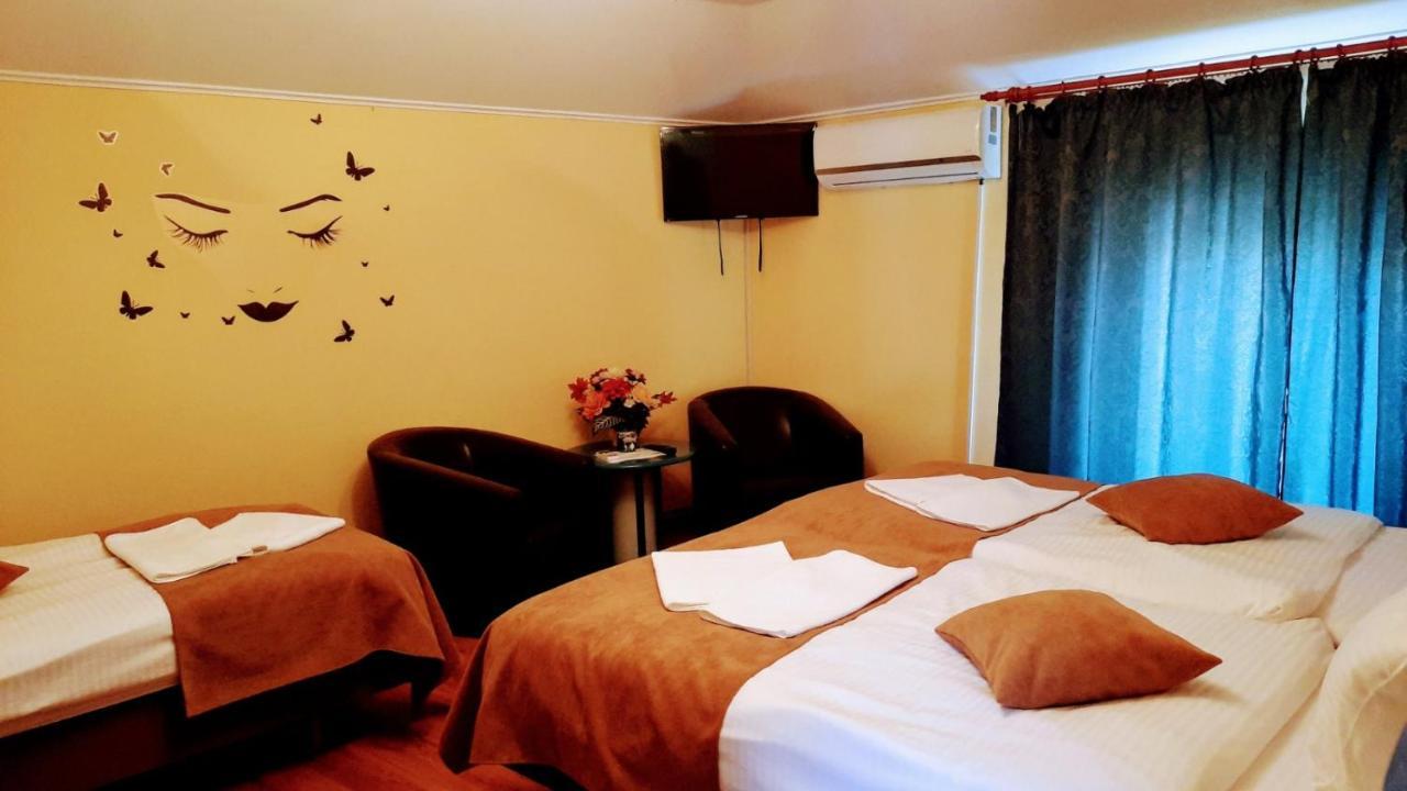 Hotel Casa Leucian Deva Zewnętrze zdjęcie