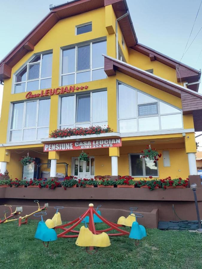 Hotel Casa Leucian Deva Zewnętrze zdjęcie