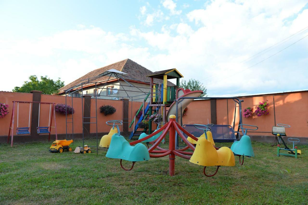 Hotel Casa Leucian Deva Zewnętrze zdjęcie