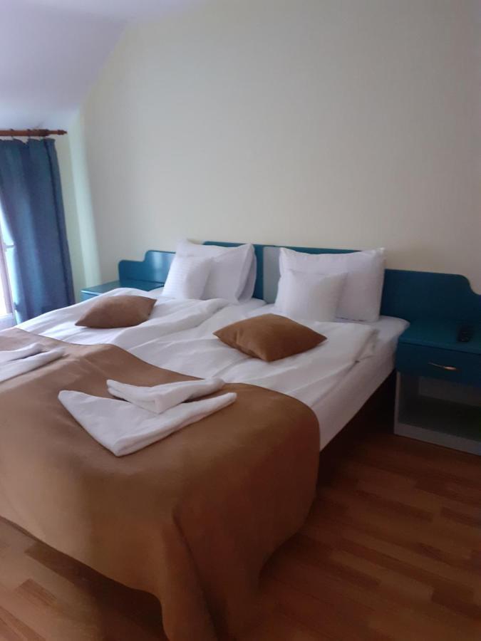 Hotel Casa Leucian Deva Zewnętrze zdjęcie