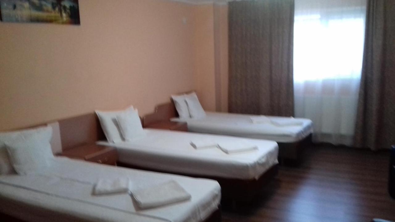 Hotel Casa Leucian Deva Zewnętrze zdjęcie